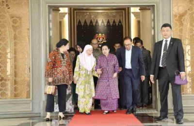 Pertemuan Megawati Mahathir Dan Anwar Simbol Kekerabatan Indonesia