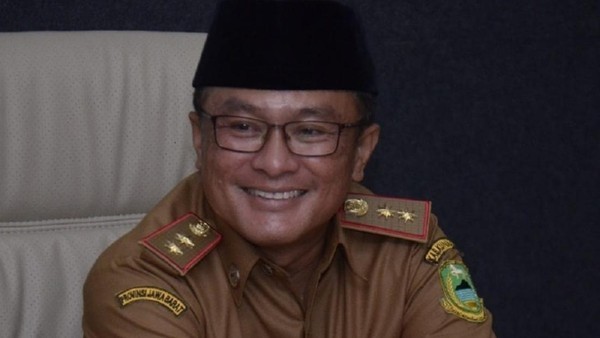 Kepoin Sosok Dian Rachmat Yanuar, Calon Bupati Kabupaten Kuningan Nomor  Urut 1 | NNC Netralnews
