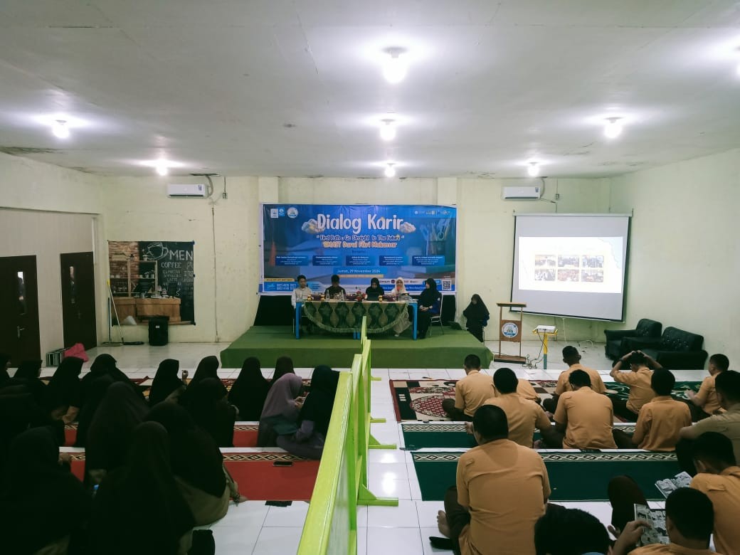 SMAIT Darul Fikri Makassar Hadirkan 5 Narasumber dari Universitas dalam ...