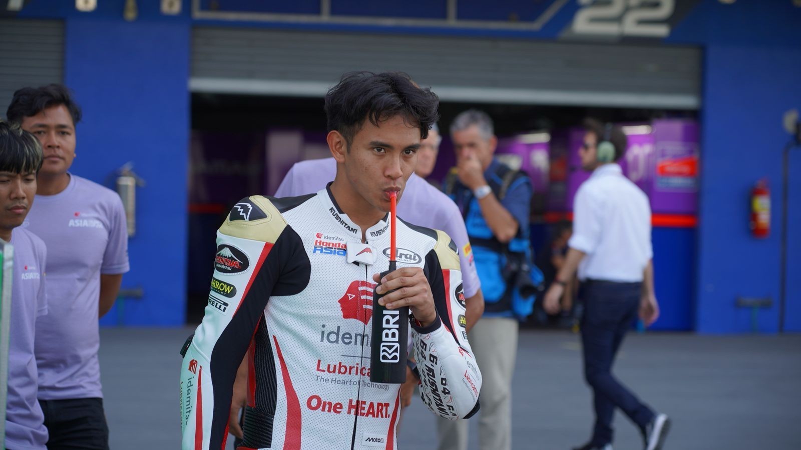 BRI Supports Indonesian Rider Mario Aji in Moto2 2025 | NNC Netralnews