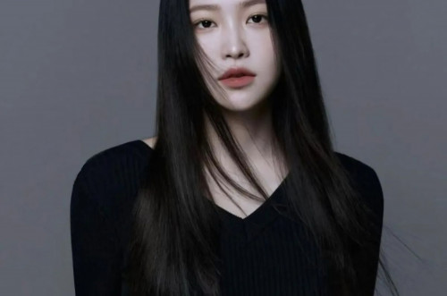 Yeri Red Velvet Resmi Debut sebagai Aktris dengan Nama Asli Kim Ye-rim ...