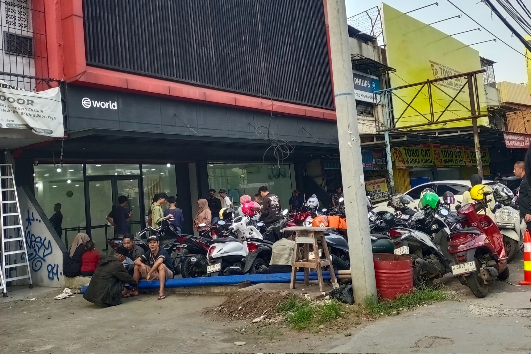 World App di Bekasi