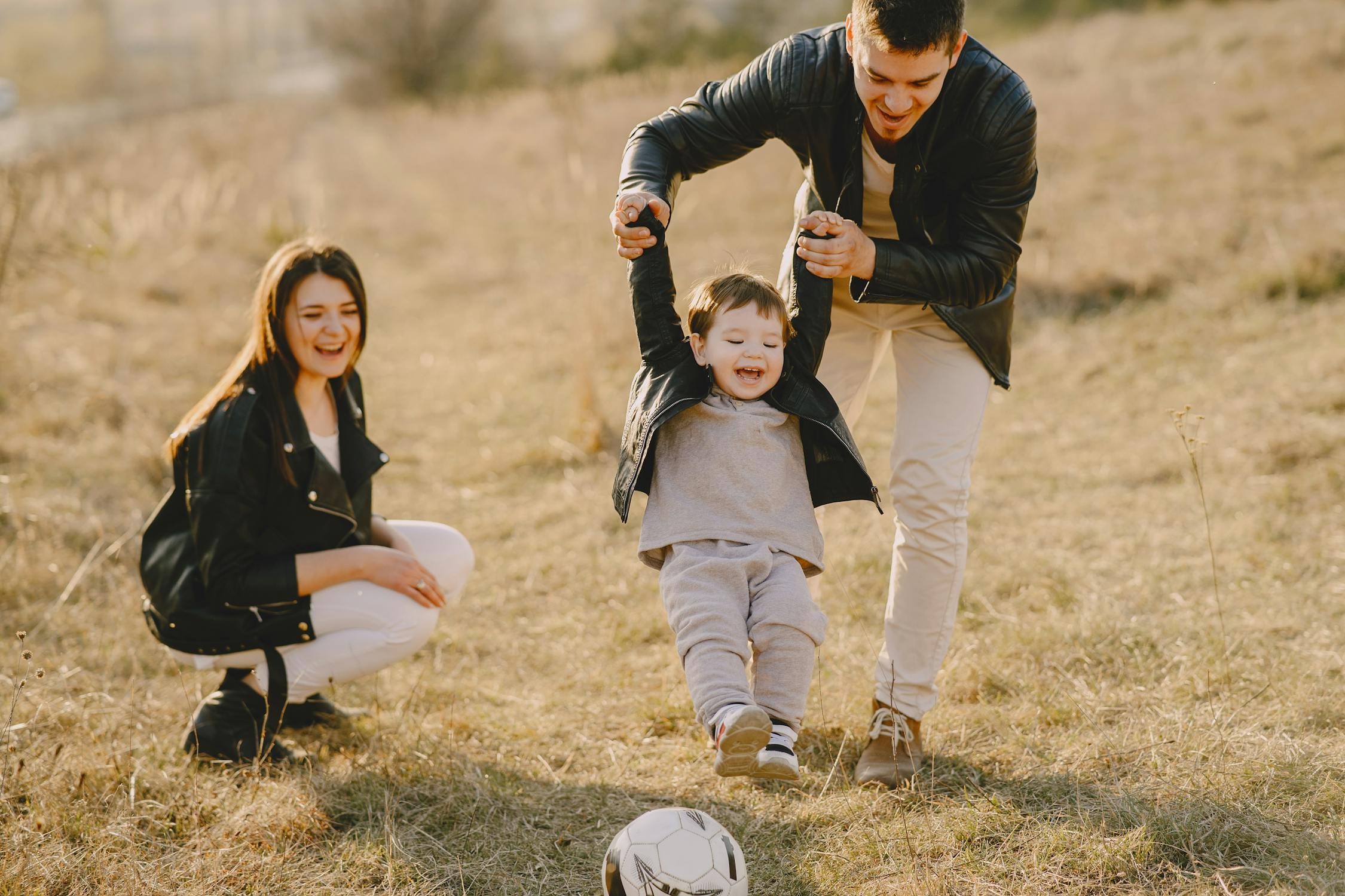 Mengapa Orang Tua Harus Belajar Parenting?