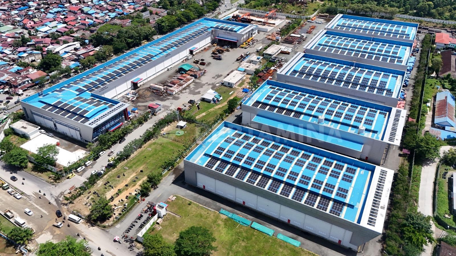Kolaborasi KPI dan Pertamina NRE Hadirkan PLTS Atap Terbesar di Pertamina Group