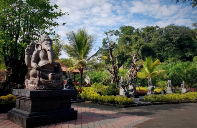 Experiencing Tumpang Valley: A Unique Majapahit-Themed Destination in Malang