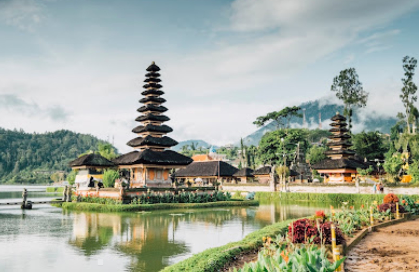 Nature-Integrated Homes in Bali are Selling Fast, Attracting Mostly Foreign Buyers