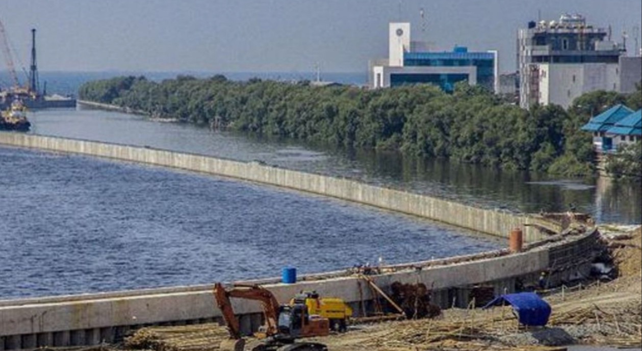 Tanggul Laut Raksasa: Infrastruktur Harapan atau Proyek Ambisi tanpa Arah?