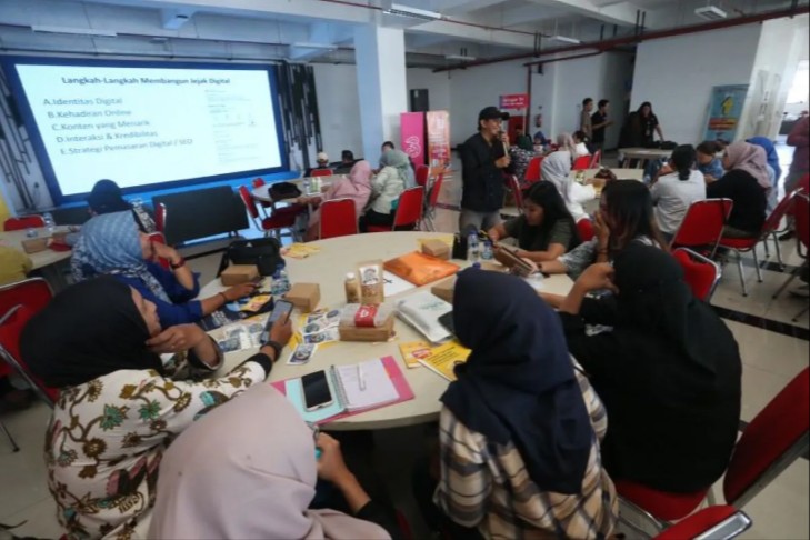 Pemerintah Terus Perkuat Program Dukung UMKM Tumbuh dan Berkembang