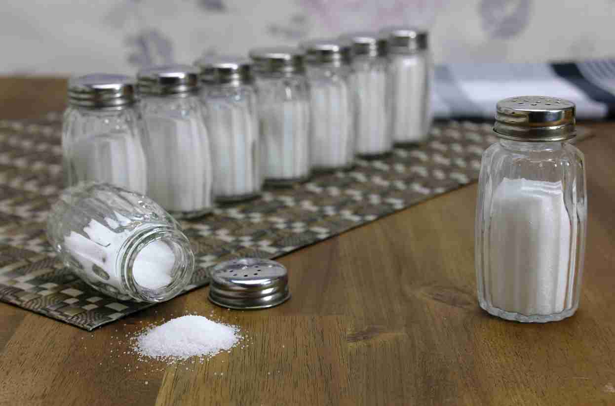 Should You be Worried about Putting Salt on Your Food? NNC Netralnews