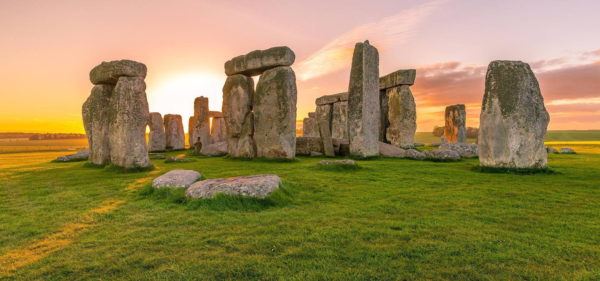 Sejarah Stonehenge, Salah Satu Monumen Prasejarah Paling Terkenal dan Misterius di Dunia | NNC Netralnews
