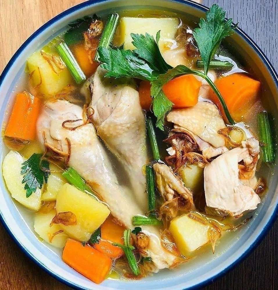 Resep Sup Ayam, Sajian Hangat Sarapan Pagi yang Cocok untuk Mengatasi Flu |  NNC Netralnews