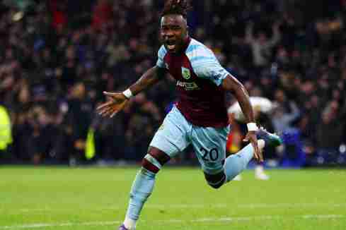West Ham Datangkan Bintang Burnley Seharga Rp266 Miliar